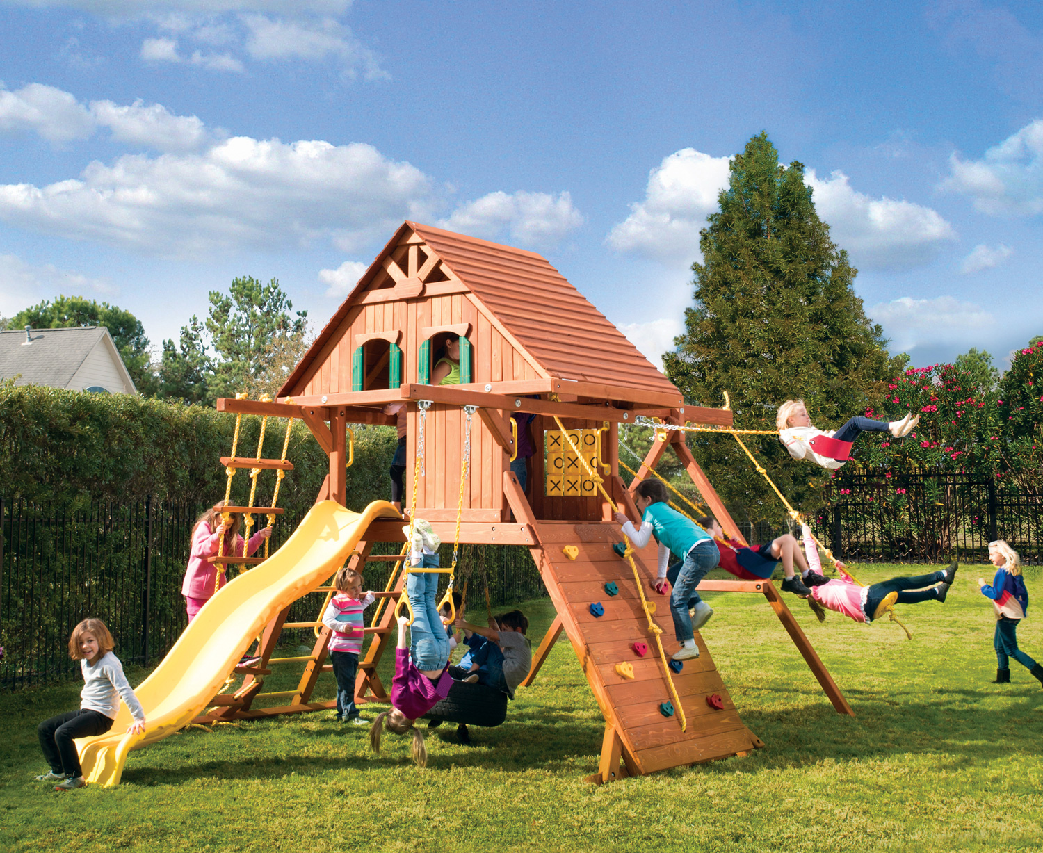 Parrot-Island-Playcenter-w-Wood-Roof-Treehouse-Panels